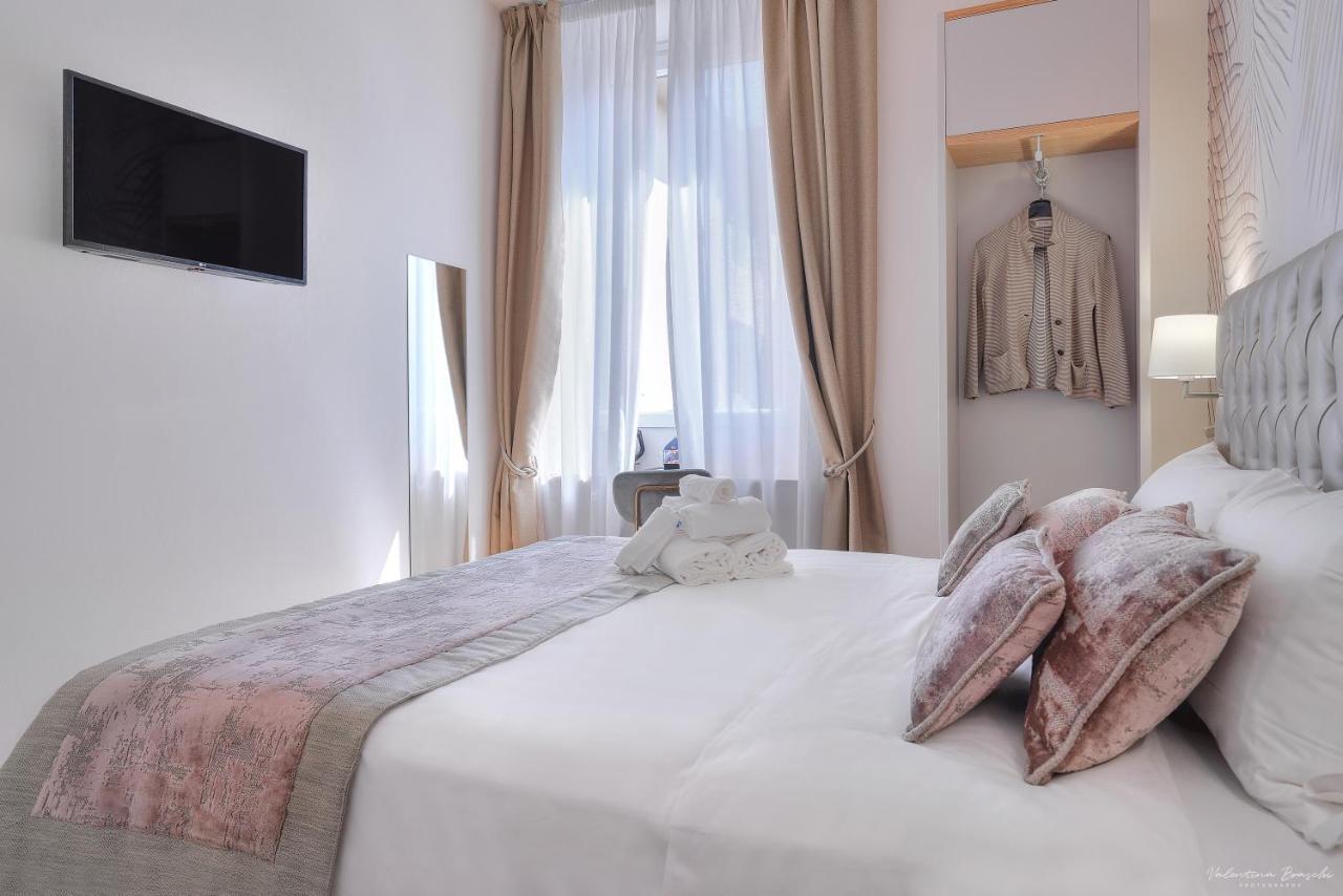Cosmos 3* Florença